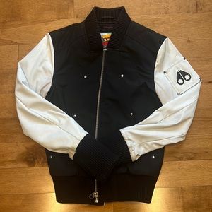 RARE! Authentic Moose Knuckles Leather & Nylon Bomber Jacket